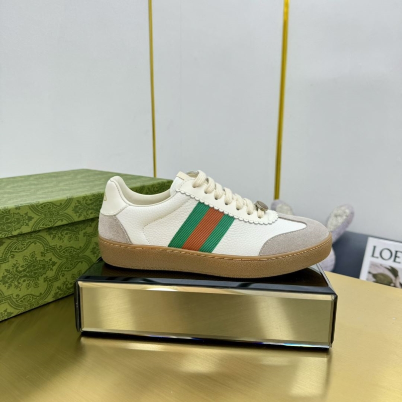 G*u*i casual shoes